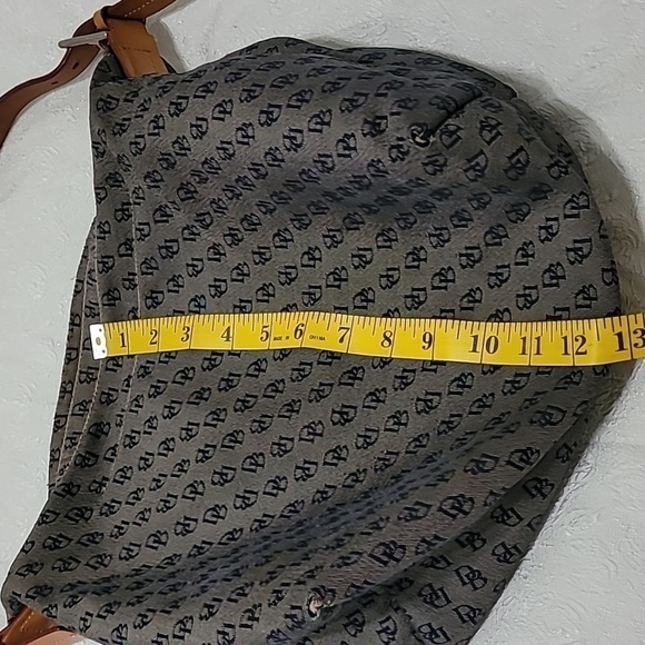 Vintage Dooney & Bourke Shoulder Bag - Picture 12 of 12